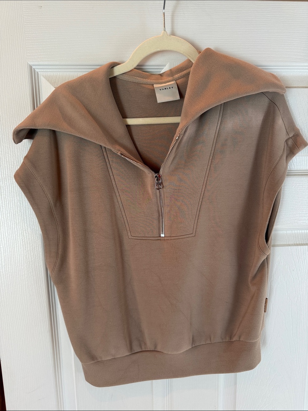 Varley Taupe Sleeveless Half-Zip Hoodie